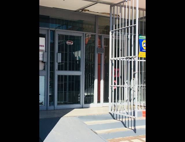 150M² WAREHOUSE RENTED IN UMBILO